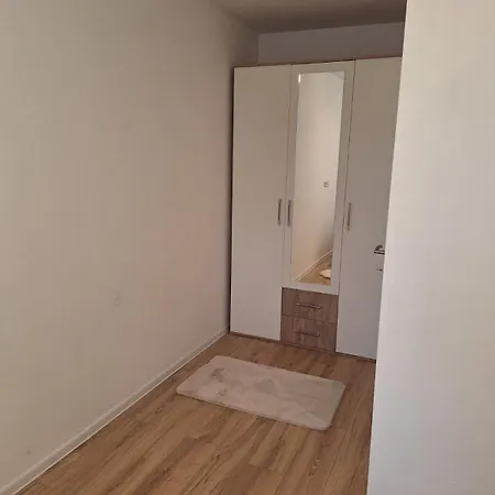 アパート Centar *